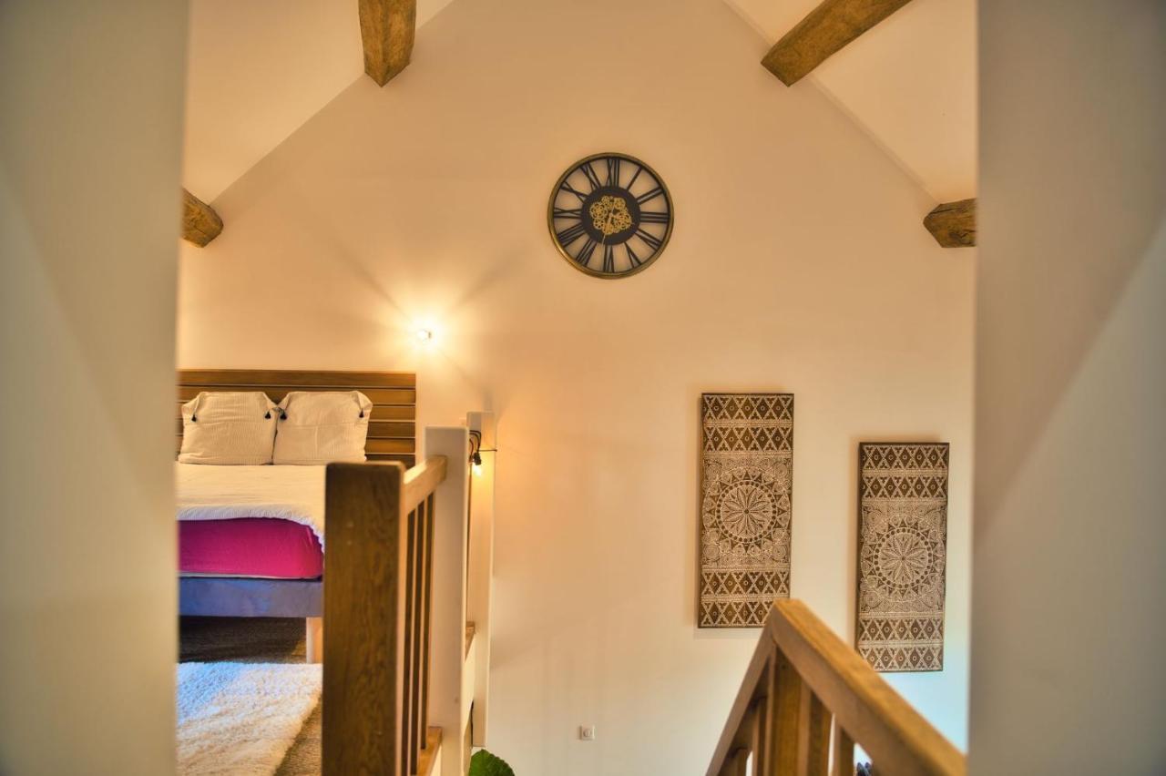 L'Oxalis Villa, Sauna Et Jaccuzi Privatif Bullion Extérieur photo
