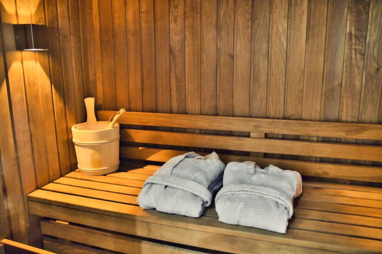 L'Oxalis Villa, Sauna Et Jaccuzi Privatif Bullion Extérieur photo